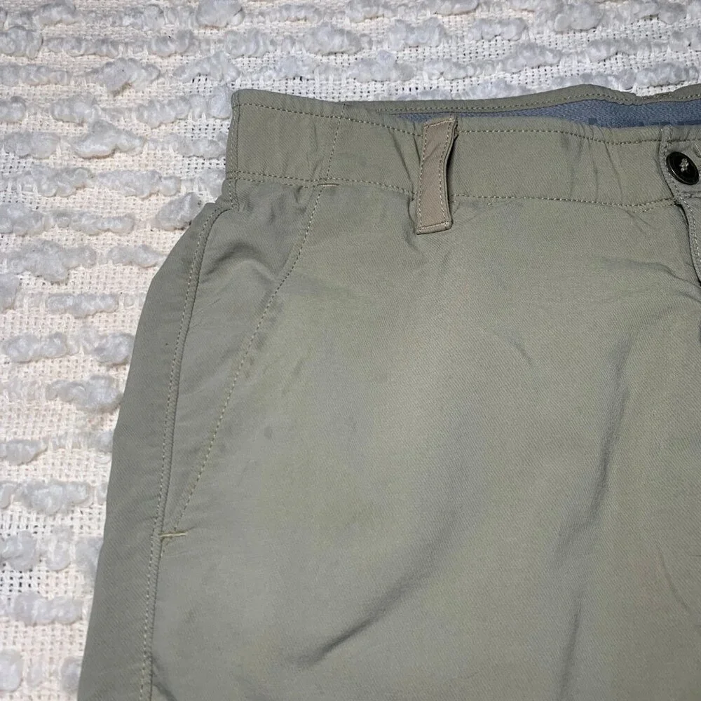 Men's Under Armour Tan/Khaki Golf Performance Bermuda Sports Shorts 34‎